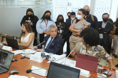 Ambiente. Carrillo tuvo varios entredichos con los legisladores de Unión por la Esperanza y Pachakutik.