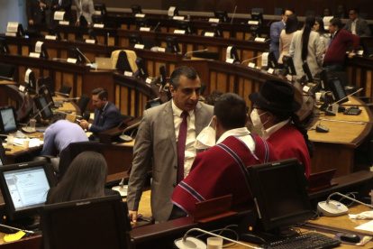 Ponente. Ramiro Narváez tiene una difícil misión por delante: conseguir 92 votos para que el Pleno se ratifique en el texto original de su proyecto de ley.