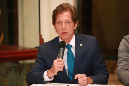El presidente del directorio del IESS, Alfredo Ortega, participó del Gabinete Sectorial de Salud.