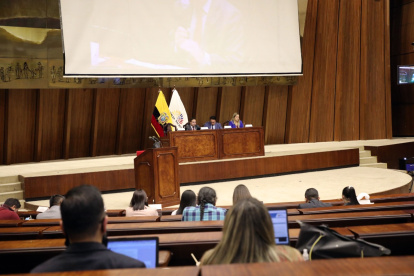 Fiscalización. El antiguo salón del Senado de la República, un escenario que impone respeto para un juicio político de consecuencias imprevisibles.