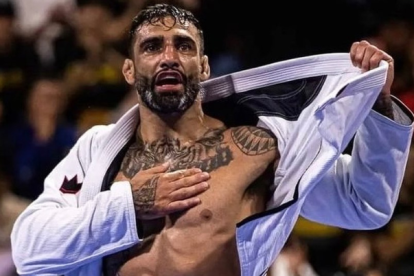 Leandro Lo se coronó campeón mundial IBJJF 2022 en la categoría de peso Medio Pesado.