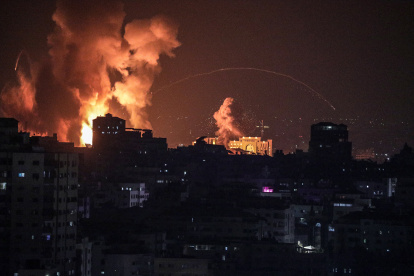 Gaza. Se puso un alto al fuego entre Israel y la Yihad Islámica Palestina (YIP), tras tres días de combates. /EFE MOHAMMED SABER