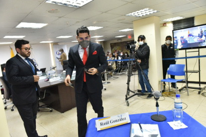 González sumó cuestionamientos desde varios frentes, incluyendo el Ejecutivo que l propuso en una terna.