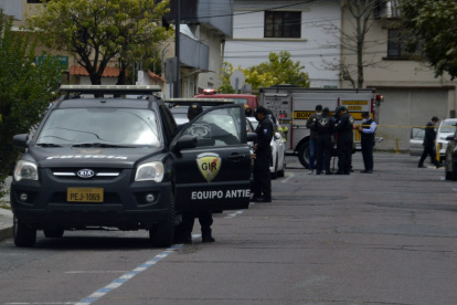 Quito. El GIR no encontró artefactos explosivos en la institución pública