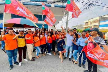 Actividad proselitista de la alianza Centro Democrático-SUMA para buscar la Alcaldía de Esmeraldas.