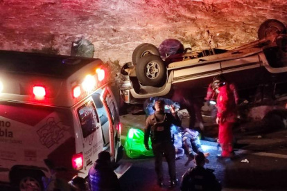 La camioneta con los migrantes abordo se volcó la noche del 12 de agosto de 2022.