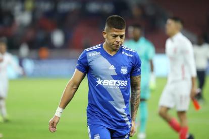 Los millonarios se fueron con las manos vacías de Casa Blanca, pero siguen vivos en la pelea por la etapa.