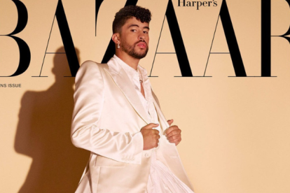 Bad Bunny en la portada de una revista de moda femenina.
