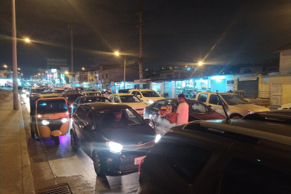 Atasco. El problema se percibe a diario, entra las 18:00 y las 20:00