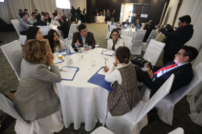 Diálogo. Representantes de gremios dieron sus puntos de vista a los delegados de la Secretaría Jurídica.