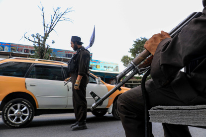 Kabul .  Un terrible atentado con bomba, estremece a Afganistán. EFE