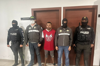 Alias "Morado" detenido en el suburbio de Guayaquil este jueves 17 de agosto.