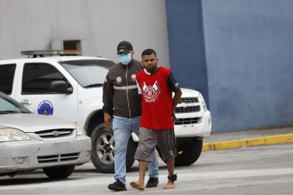 Detención de Arturo Chinchay San Lucas (alias "morado") por el atentado en Cristo del Consuelo.