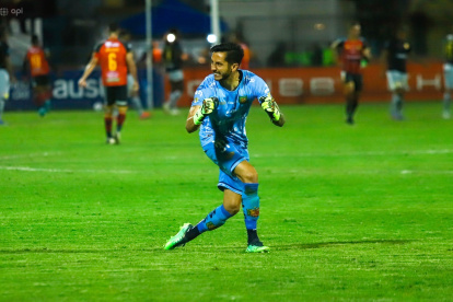 Hamilton Piedra recuperó su buen nivel en la portería del cuadro morlaco.