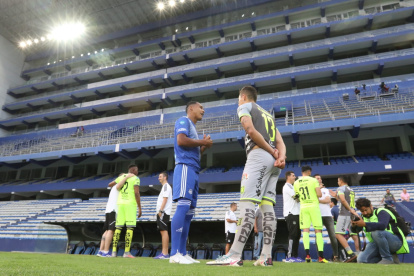 El duelo entre Emelec y Deportivo Cuenca fue uno de los afectados tras la paralización del gremio arbitral.
