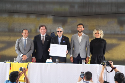 Firma oficial de la final única en la Copa Libertadores.