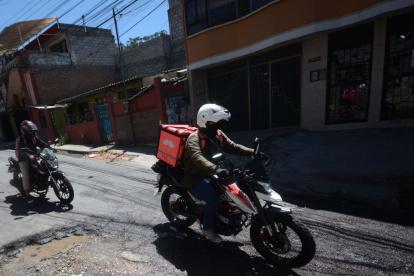 Según el Grupo Faro, hay 60 mil personas en el país que trabajan para estas aplicaciones digitales.