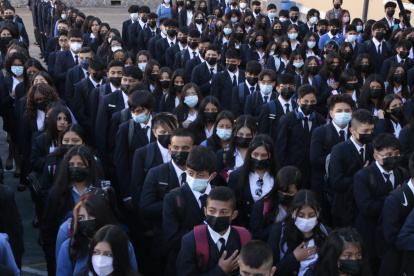 Estudiantes del colegio Manuela Cañizares, en el norte de Quito.