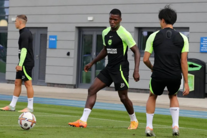 Moisés Caicedo se ha convertido en una de las piezas clave del Brighton de Inglaterra.