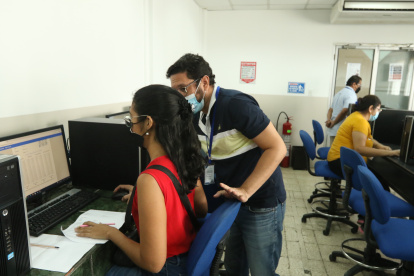 La Universidad de Guayaquil fue una de las sedes donde se tomó la última prueba Transformar.