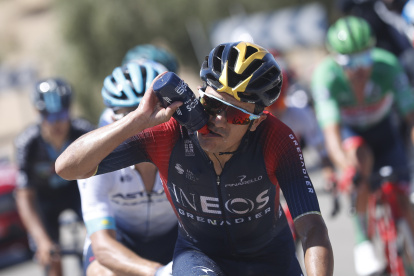 Richard Carapaz ganó la etapa 14 de la Vuelta a España.