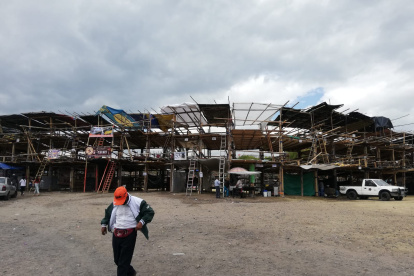 Videos que circulan en internet y que se volvieron vírales muestran escenas en las que personas reciben cornadas de los toros.