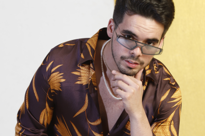 Dreilu tiene 21 años.