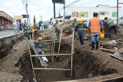 Obra pública, uno de los pendientes de la administración.