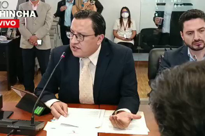 El Consejo de Participación Ciudadana y Control Social (CPCCS) tiene una nueva mayoría que excluye al presidente Hernán Ulloa. Rosero cuestiona “la mentira” de que no se pueda sesionar porque la Corte Nacional de Justicia no pidió de forma adecuada el tratamiento de la terna, porque solo trata de reinstalar la junta del pleno.