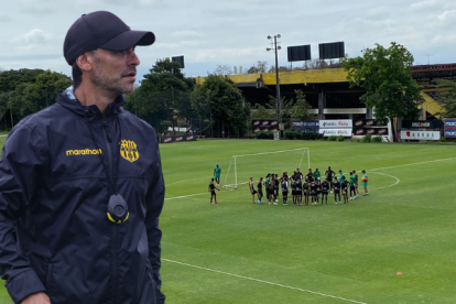 Fabián Bustos realiza su primer entrenamiento con Barcelona.
