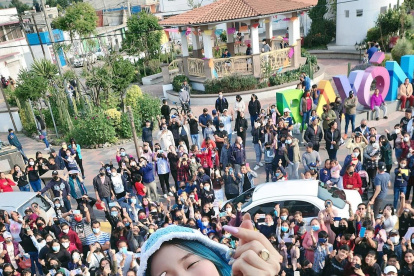 Sujin Kim mejor conocida como Chingu Amiga o Soojinicoreana, es una youtuber, maestra de coreano y tiktoker