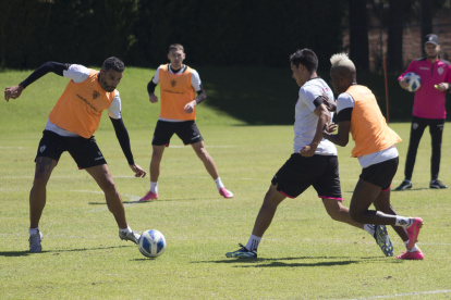 Independiente del Valle vive uno de los meses más complicados del año. Entre LigaPro y Copa Ecuador tendrá poco espacio para preparar la final de la Sudamericana.