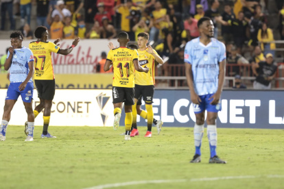 Barcelona se quedó con la victoria en la vuelta de Fabián Bustos al banquillo torero.