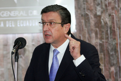 Íñigo Salvador Crespo es el procurador general del Estado.