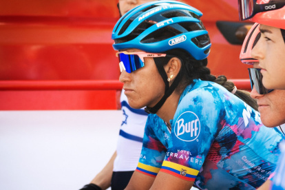 La ciclista tricolor es la primera mujer ecuatoriana en culminar una competencia de este tipo.