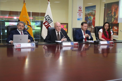 Autoridades del COE Nacional durante la rueda de prensa de este martes 13 de septiembre de 2022 en Quito.
