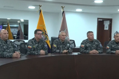 Defensa. El comandante de la Policía Fausto Salinas y miembros de la cúpula policial.