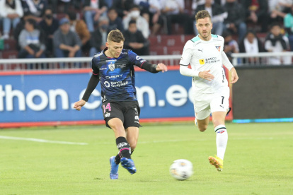 Liga de Quito e Independiente del Valle dividieron honores en el estadio Rodrigo Paz Delgado.