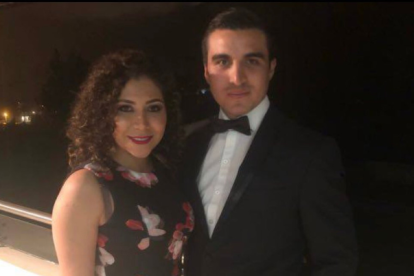 Germán Cáceres junto a María Belén Bernal, desaparecida desde el 11 de septiembre.