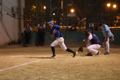 Amigos del Sur, pese a la potencia de su juego, no pudo doblegar la arremetida de Pipes Club, que terminó imponiéndose en 2 de los 3 partidos para definir al monarca.