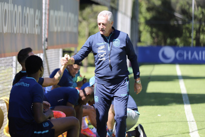 El seleccionador nacional, Gustavo Alfaro, aseguró que estos partidos amistosos le servirán para aumentar las certezas sobre el rendimiento de los jugadores en la recta final de la preparación para el Mundial de Qatar.