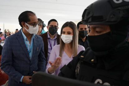 La solicitud fue firmada por la secretaria de DD.HH., Paola Flores (c).