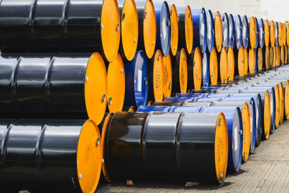 Situación. La caída del precio del petróleo preocupa a inversores.