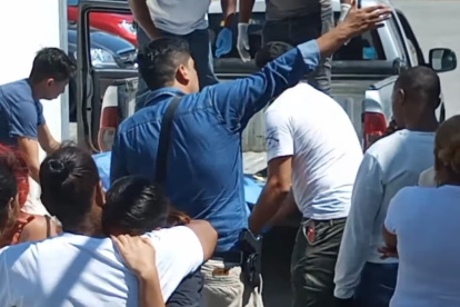 Esmeraldas. Al mecánico lo llevaron a una casa de salud. No sobrevivió.