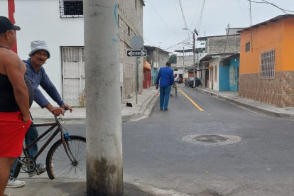 La mujer, quien tiene 33 años, fue llevada a una casa de salud