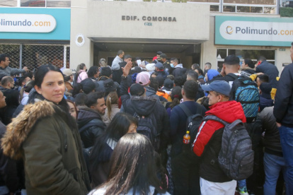 En la primera fase, el Ministerio del Interior aplicó una entrevista a los extranjeros que buscan regularizarse.