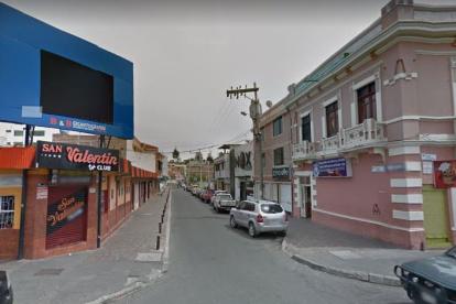 Imagen referencial de las calles Vargas Torres y Daniel León Borja, en Riobamba, Chimborazo.