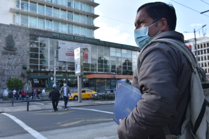 El IESS ha sido señalado en varias ocasiones por incumplir pagos.