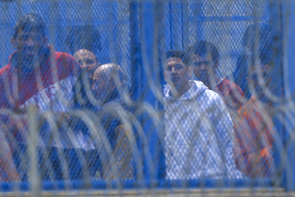 Presos son vistos hoy en los patios del Centro de Rehabilitación Social Regional Sierra Centro Norte, en la ciudad de Latacunga (Ecuador)