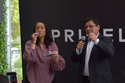 La autoprueba de antígeno COVID-19  de Abbott recibe autorización de venta libre en Ecuador.